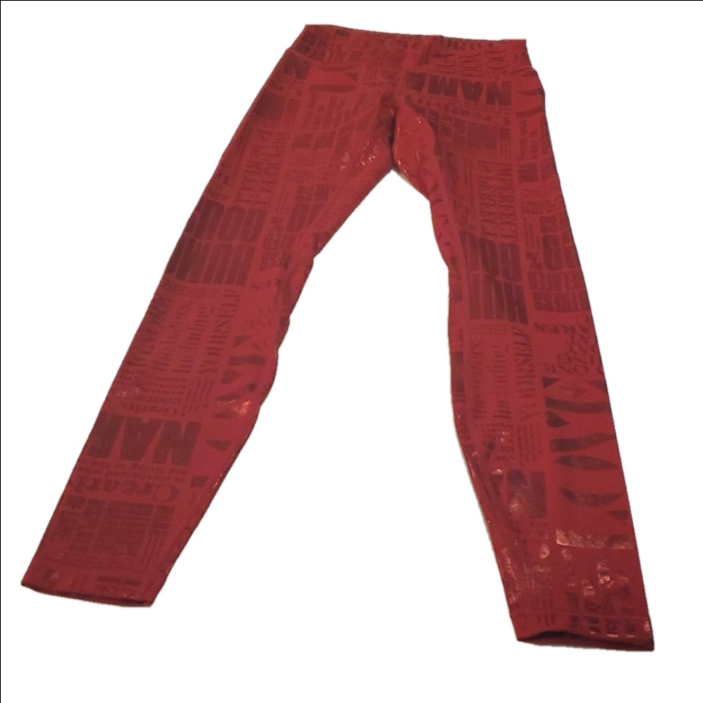 #1254 Lululemon red foil manifesto leggings  size 4 b1019.